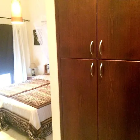 2 Bedrooms House With Sea View Furnished Garden And Wifi At 1 Km Away From The *