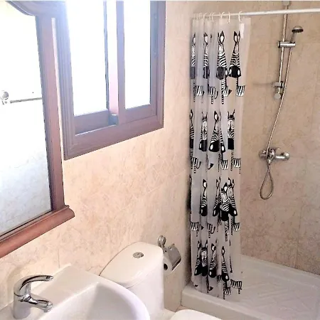 2 Bedrooms House With Sea View Furnished Garden And Wifi At 1 Km Away From The